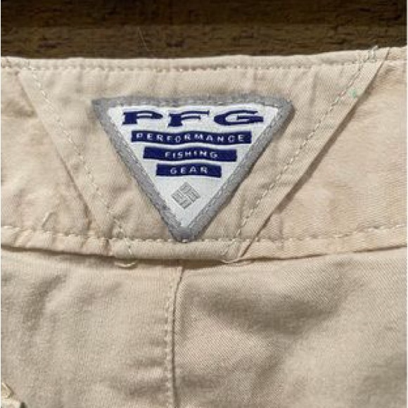 Columbia PFG Performance Fishing Gear Khaki Capris Size 8 - Picture 4 of 5